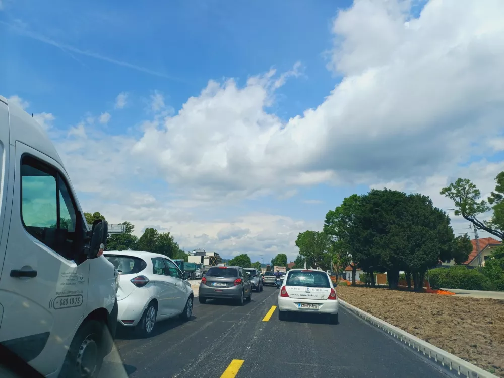 promet zastoji Gorenjska Ljubljana Šentvid