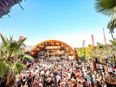 20.07.2024, Insel PAG, CRO, Unterwegs auf der Insel PAG, Symbolbild, Themenbild, Verschiedene Themenbilder, Reisefeature, Croatien, Austria Goes ZRCE, im Bild Pazoo, Johann Gmachl, Sebastian Alberer, *** 20 07 2024, Island PAG, CRO, On the way on the island PAG, Symbol picture, Theme picture, Various theme pictures, Travel feature, Croatia, Austria Goes ZRCE, in the picture Pazoo, Johann Gmachl, Sebastian Alberer,,Image: 896369909, License: Rights-managed, Restrictions: imago is entitled to issue a simple usage license at the time of provision. Personality and trademark rights as well as copyright laws regarding art-works shown must be observed. Commercial use at your own risk., Model Release: no