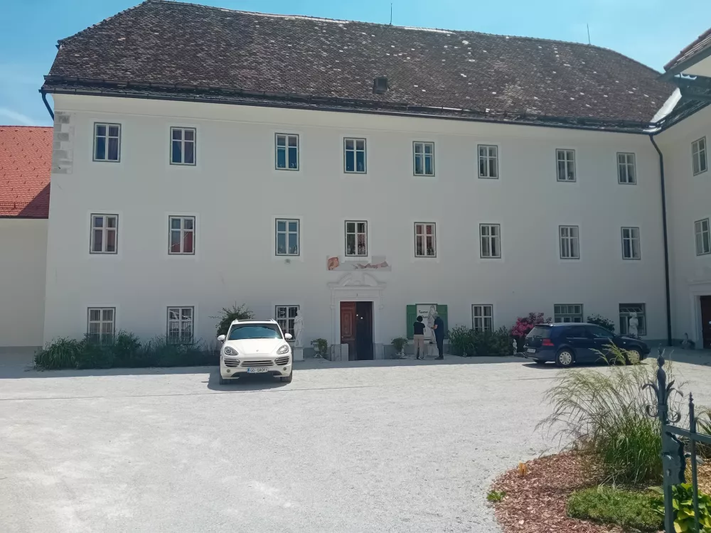 grad dvor preddvor / Foto: Bojan Glavič