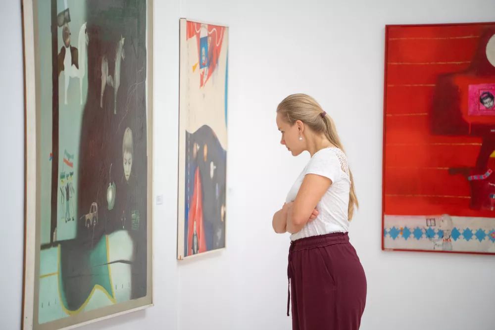 Slikar z risarsko strastjo in natančnostjo