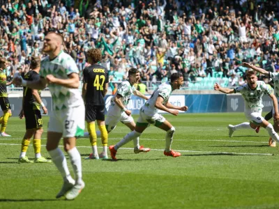 17.5.2025 nogomet olimpija radomlje foto luka cjuha