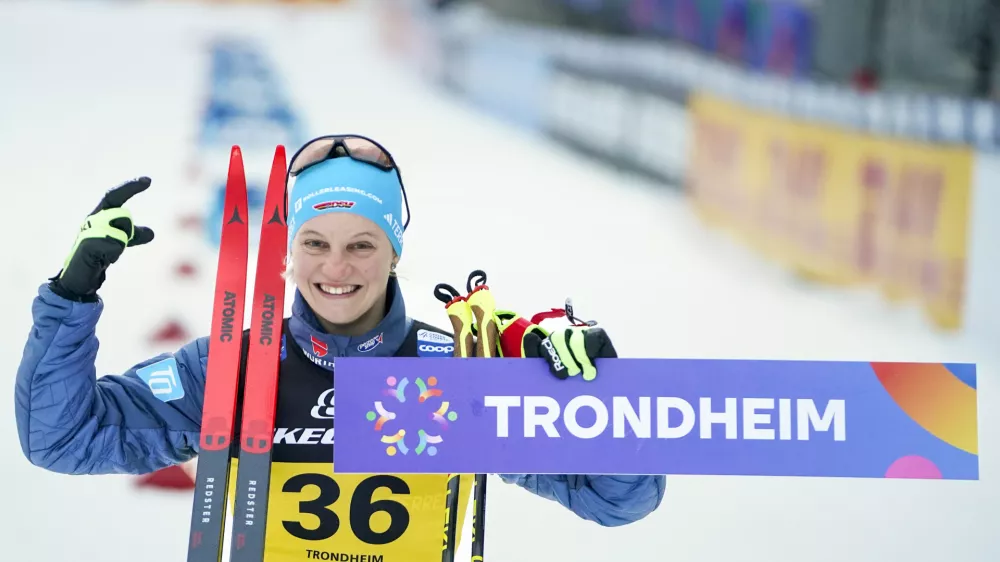 FILE - Germany's Victoria Carl celebrates her victory in the women's 10 km classic in the cross-country skiing World Cup in Granasen, Trondheim, Norway, Sunday Dec. 17, 2023. (Terje Pedersen/NTB Scanpix via AP, File)