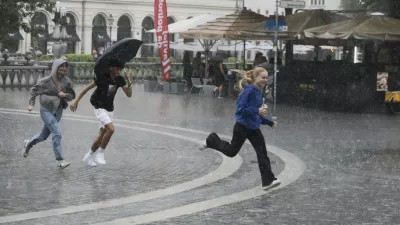 Nevihta v Ljubljani, Prešernov trg PREGLED LETA 2024FOTO: LUKA CJUHA