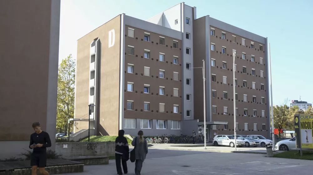 Študentski domovi: Vložki rastejo, stiske študentov ostajajo