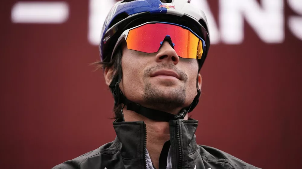Roglič Primož of Red Bull - Bora - Hansgrohe during the stage 16 of the Giro d'Italia from Piazzola sul Brenta to San Valentino (Brentonico), Italy - Tuesday, May 27, 2025. Sport - cycling. (),Image: 1003780513, License: Rights-managed, Restrictions:, Model Release: no