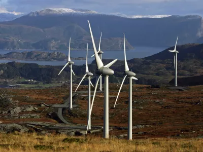 - ilustrativna fotografija - veterna elektrarna - NORVEŠKA 2011 - /FOTO: Bojan Velikonja