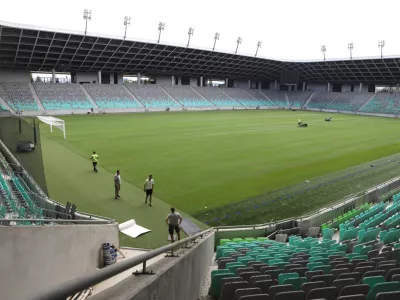 stadion stožice nova zelenica, igralna pivršina, foto luka cjuha