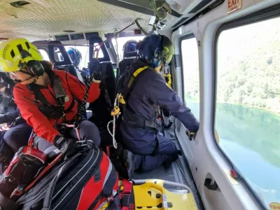 Gorska reševalca zveza Slovenije, gorski reševalci, reševanje, reševalci, nesreča, gore