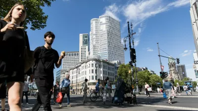 Najemnine so zelo visoke in mladi, ki se priseljujejo, iščejo stanovanja na obrobjih mesta. / Foto: Profimedia