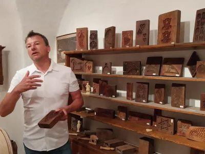 Od delujoče črne kuhinje do Plečnikovih sveč