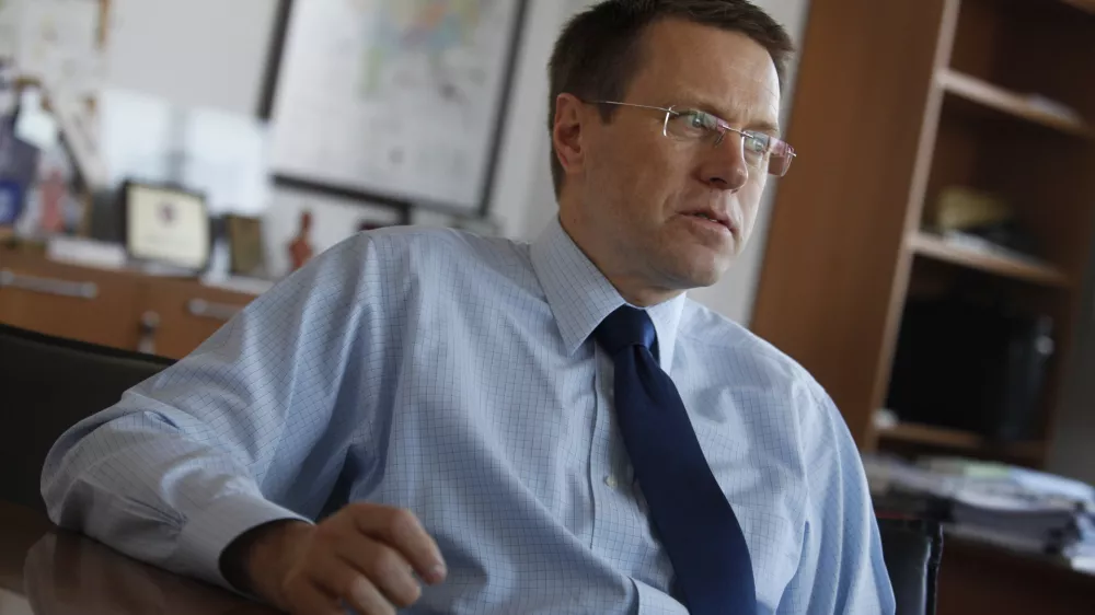 Samuel Žbogar, posebni predstavnik in vodja urada EU na Kosovu- Republika KOSOVO 2012 - Priština - četrta obletnica neodvisnosti -//FOTO: Luka CjuhaOPOMBA: ZA OBJAVO V PRILOGI – DNEVNIKOV OBJEKTIV - INTERVJU 2012