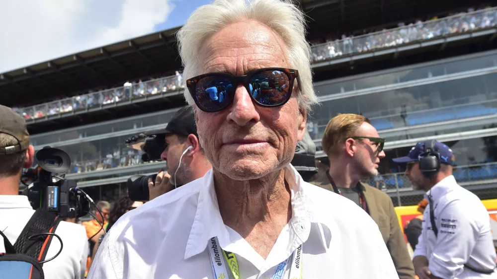 Formula One F1 - Italian Grand Prix - Autodromo Nazionale Monza, Monza, Italy - September 1, 2024 Actor Michael Douglas is seen before the race REUTERS/Massimo Pinca