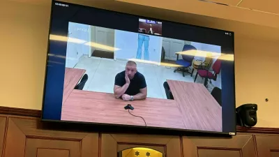 Poskus uboja: Tožilstvo ne verjame, da se je žrtev sama nasadila na nož