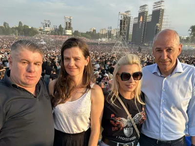 koncert Thompson Janez Janša Foto: Facebook/Velimir Bujanec