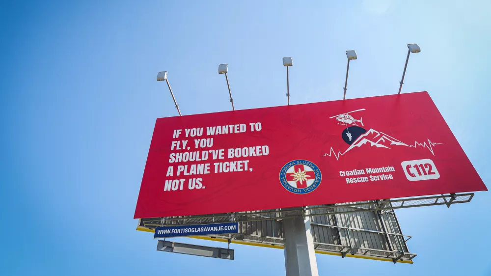 23.08.2024., Zagreb - Plakat Hrvatske gorske sluzbe spasavanja na kojem poticu strane drzavljane na odgovorno ponasanje tijekom godisnjeg odmora. Photo: Luka Stanzl/PIXSELL