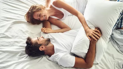 Posteljna telovadba ima številne blagodejne učinke. / Foto: Istock