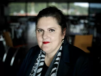 - 11.06.2020 - Urula Cetinski, generalna direktorica Cankarjevega doma (CD) od leta 2014, predsednica Nacionalnega sveta za kulturo RS od leta 2019, soustanoviteljica več festivalov, kulturna publicistka in blogerka,  //FOTO: Matja RutOPOMBA: INTERVJU ZA OBJEKTIV 2020