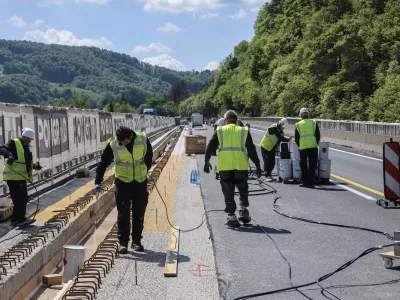 - 29.04.2025 - obnova štajerske avtoceste, delo na cesti, viadukti, DARS//FOTO: Jaka Gasar