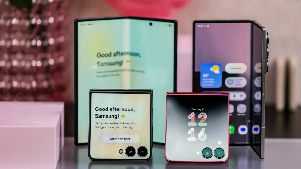 A Samsung Galaxy Z Flip 7 phone are displayed during an event in New York, U.S., July 8, 2025. REUTERS/Jeenah Moon