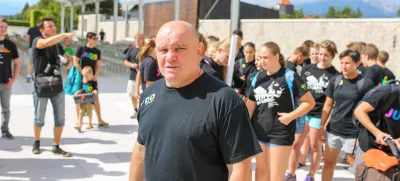 ﻿24.08.2016. Brezjetrener celjskega kluba Sankaku in strokovni direktor slovenske reprezentance Marjan Fabjan med obljubljenim romanjem med Lopato in Brezjem je prišel na cilj na Brezjefoto: Bojan Velikonja