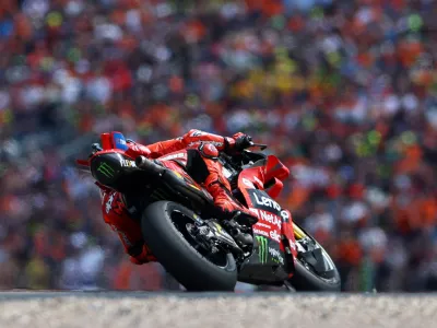 MotoGP - German Grand Prix - Sachsenring, Hohenstein-Ernstthal, Germany - July 13, 2025 Ducati Lenovo Team's Marc Marquez in action during the race REUTERS/Lisi Niesner