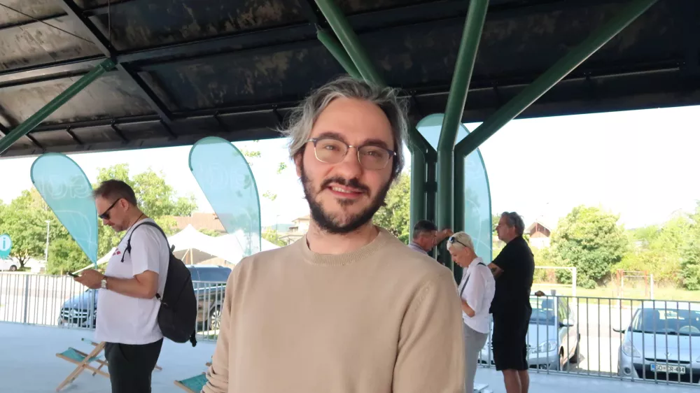 Alexander Gadijev, pianist