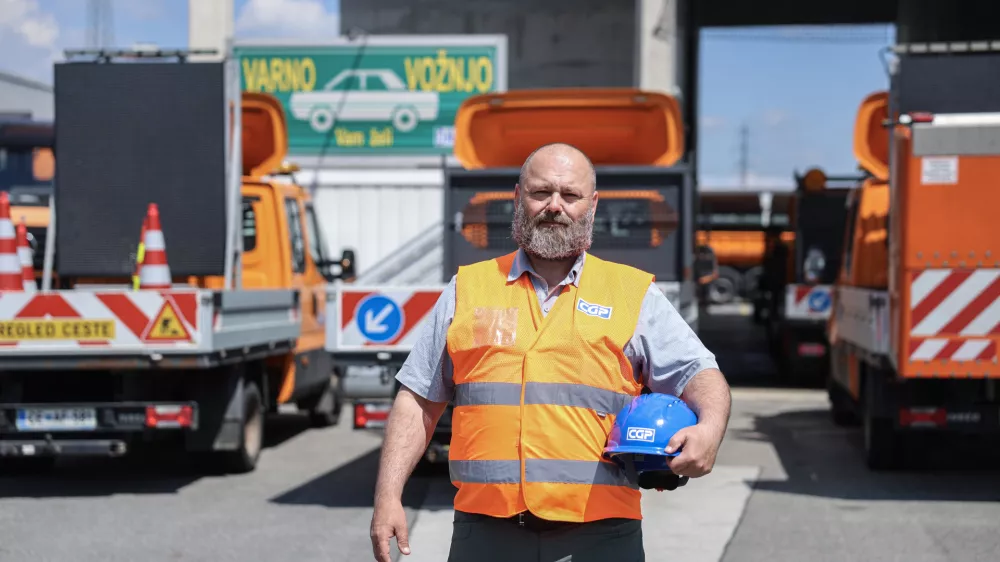 Boris Intihar vodja gradnje, CGP- 29.04.2025 - obnova štajerske avtoceste, delo na cesti, viadukti, DARS//FOTO: Jaka Gasar