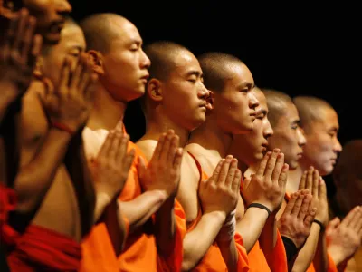 Shaolin (Kitajska) - spektakel borilnih veščin - šaolinski menihi v Ljubljani/FOTO: Matej PovšeOPOMBA: ZA OBJAVO V PRILOGI – DNEVNIKOV OBJEKTIV - REPORTAŽA