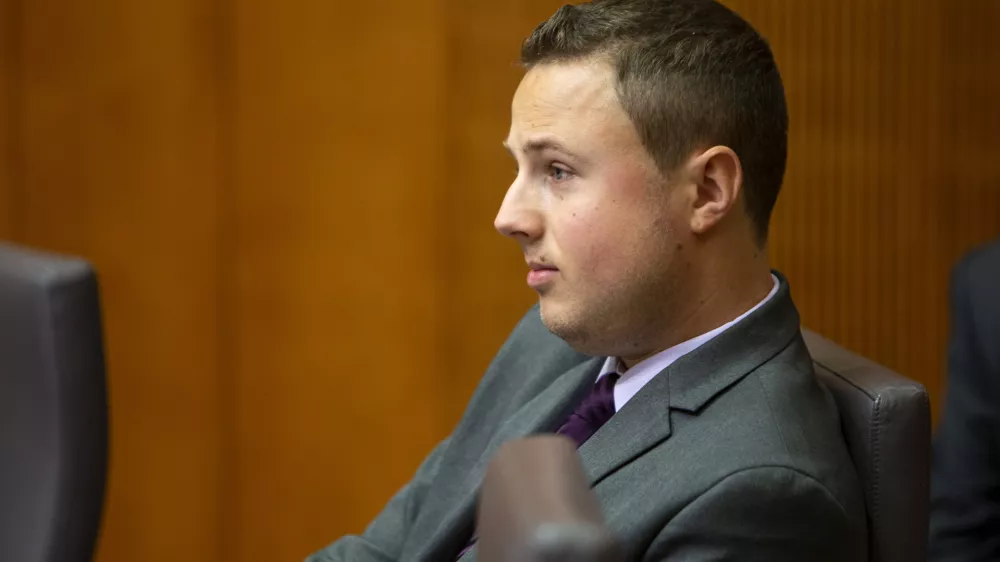 ﻿član odbora Žan Mahnič (SDS)- 04.09.2018 - Odboro DZ za notranje zadeve, javno upravo in lokalno samoupravo - predstavitev kandidata za ministra za javno upravo Tugomirja Kodelje //FOTO: Matjaž Rušt