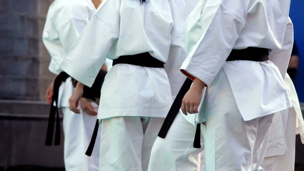 F99AEH group of girls who practice karate