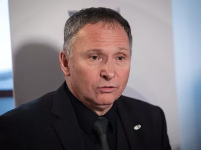 Cerklje na Gorenjskem, Dvor Jezersek.Novinarska konferenca Veterinarske zbornice Slovenije.Predsednik Veterinarske zbornice Slovenije Tomo Wankmuller.