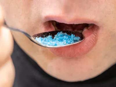 Marsikaj konča v našem telesu. / Foto: iStock