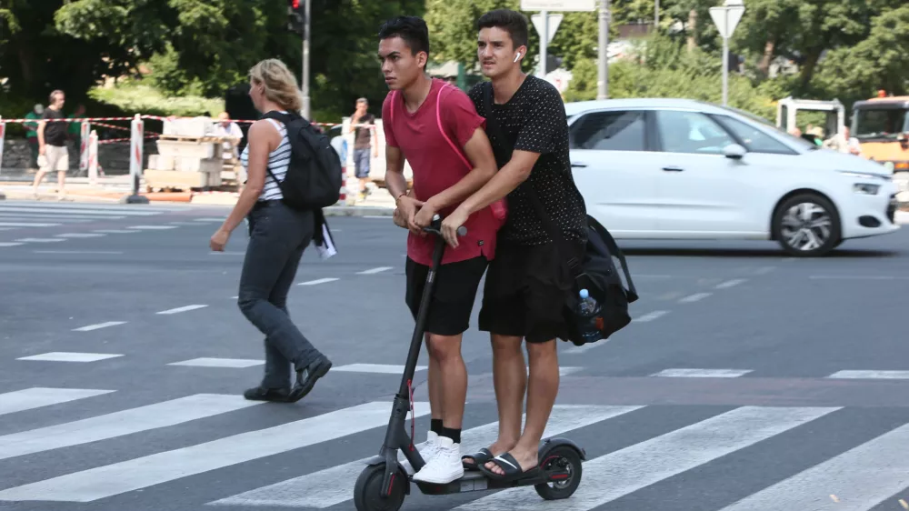 ﻿- 06.08.2019 - E skiro - električni skiro//FOTO: Luka Cjuha.