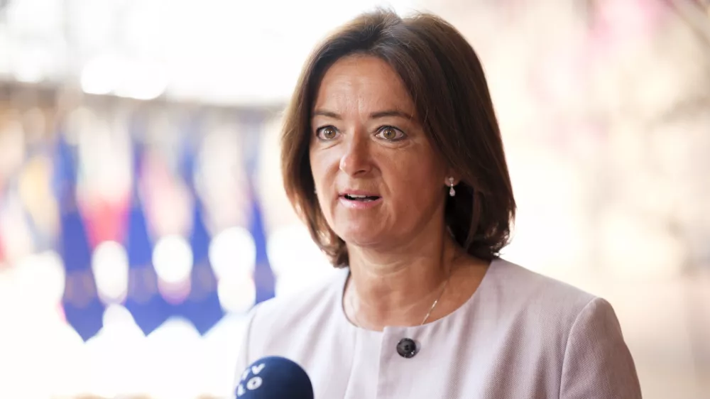 Belgija, Bruselj.Ministrica za zunanje in evropske zadeve Tanja Fajon na zasedanju zunanjih ministrov EU v Bruslju.