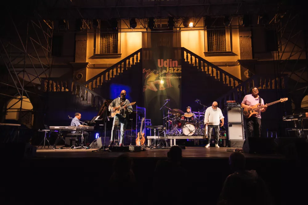 Ko mesto zaživi s festivalom