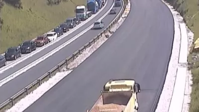 Zastoj na dolenjski avtocesti. Vir: promet.si