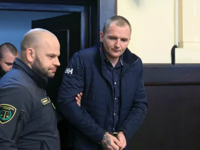 Dokončno o umoru s polenom: v zaporu bo 27 let