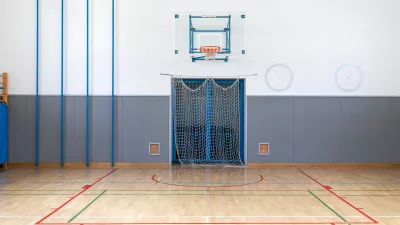 Če je soditi po raziskavah in izjavah nekdanjih športnic, je v športu zelo veliko zlorab. / Foto: Matjaž Rušt