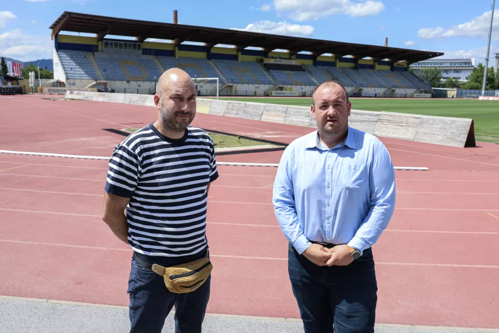 - 23.07.2025 - dotrajani nogometni stadion Domžale//FOTO: Jaka Gasar