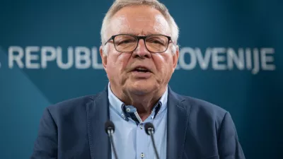 Ljubljana, vlada.Novinarska konferenca pred drugo obletnico ujme, na kateri so med drugim predstavili informacije o izvajanju del na vodotokih, stanje na podrocju odprave skode na obcinski infrastrukturi in podatke o financiranju obnove ter prihodnjih vlaganjih.Minister za naravne vire in prostor Joze Novak.