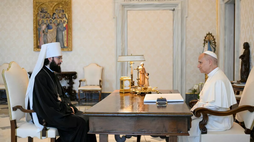 Pope Leo interacts with Metropolitan Antonij of Volokolamsk, at the Vatican July 26, 2025. Simone Risoluti/Vatican Media/Handout via REUTERS  THIS IMAGE HAS BEEN SUPPLIED BY A THIRD PARTY