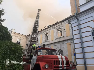 Firefighters work at the site of the headquarters of the Special purposes emergency rescue squad that was hit by a Russian drone strike, amid Russia's attack on Ukraine, in Kropyvnytskyi, Ukraine July 28, 2025. Press service of the State Emergency Service of Ukraine in Kirovohrad region/Handout via REUTERS ATTENTION EDITORS - THIS IMAGE HAS BEEN SUPPLIED BY A THIRD PARTY. DO NOT OBSCURE LOGO.