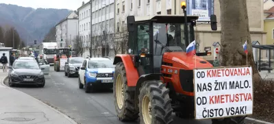 - 22.02.2024 – Celje – opozorilni protest kmetov - kmetje na protestu znova opozarjali na stanje v kmetijstvu. //FOTO: Luka Cjuha