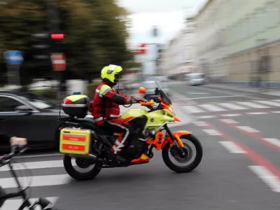 10.10.2024 - simbolična fotografija, reševalec na motorjuFoto: Tomaž Skale