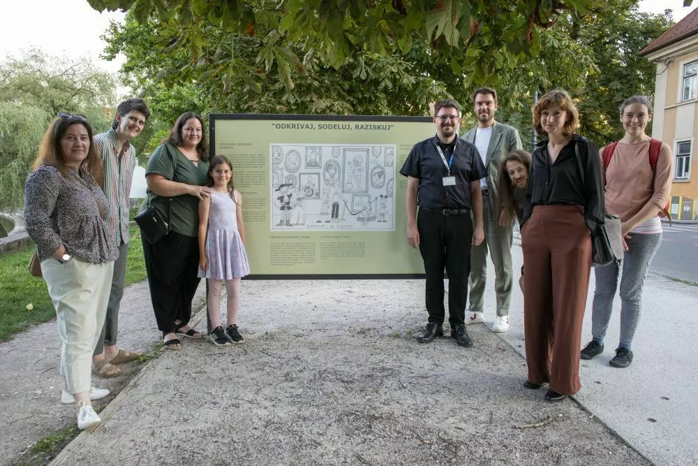 31. julija, ob 19. uri,je na Krakovskem nasipu v Ljubljani potekala otvoritev razstave »Odkrivaj, sodeluj, raziskuj – Občanska znanost v Sloveniji«.