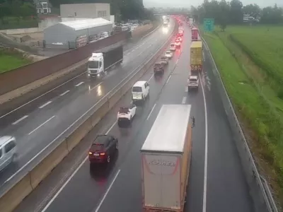 Zastoj na primorski avtocesti. Foto: promet.si