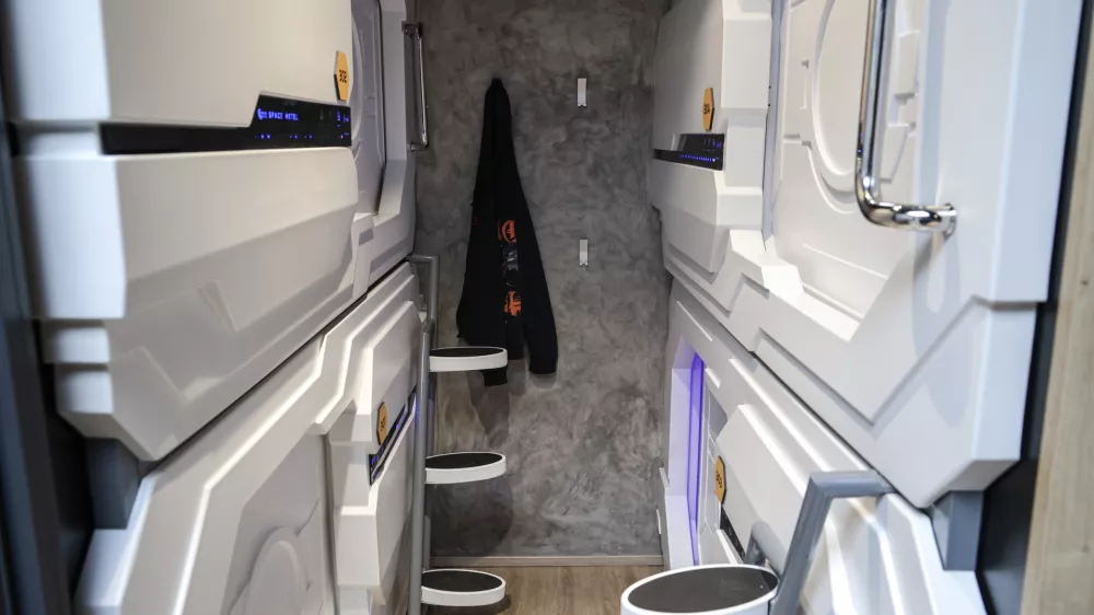 Od mini hišk do kapsul: v Ljubljani edinstvene prenočitve za vsak okus