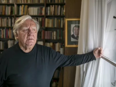 27.11.2024 - Tone Partljič slovenski pisatelj, dramatik, predmetni učitelj, scenarist, politikFOTO: LUKA CJUHA