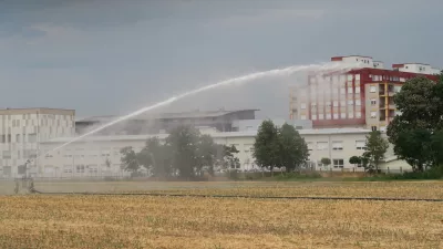 Rakičan, Panvita, kmetijsko zemljišče, polje, namakalni sistem, namakanje, Splošna bolnišnica Murska Sobota. Foto: Tatjana Pihlar 
