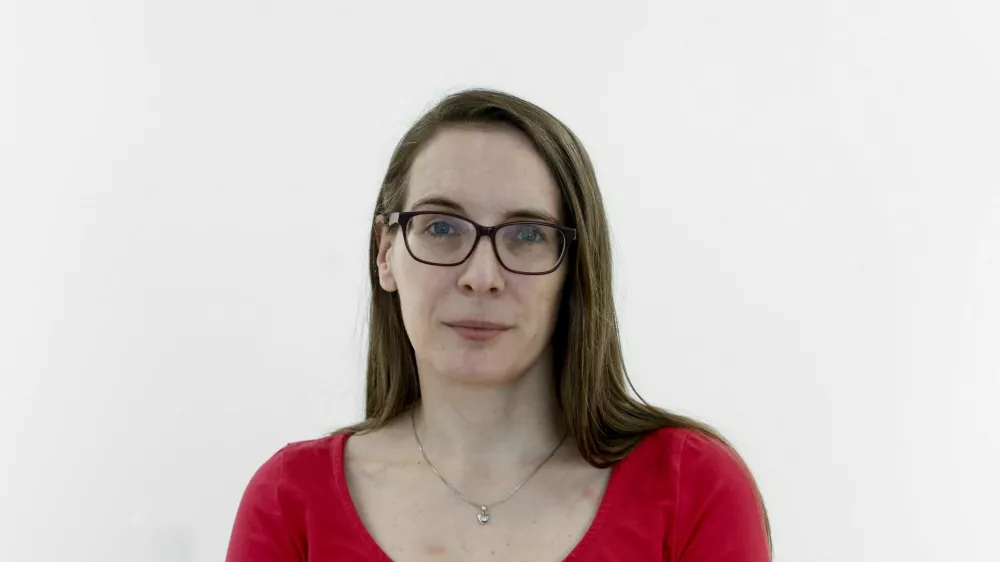 Vanja Brkić- Redakcija Dnevnik 2024 - portreti za komentarje in kolumne - kolumnisti - komentatorji – novinarji - portret //FOTO: Luka Cjuha